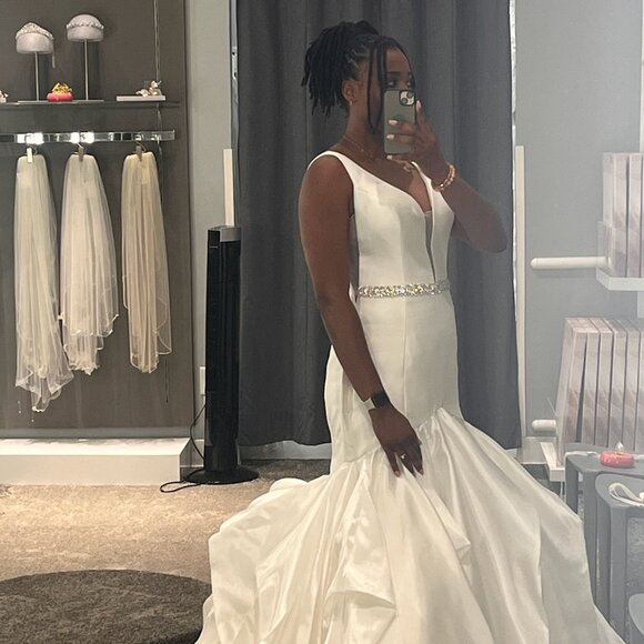 Ursula by Abella wedding gown - Picture 8 of 9